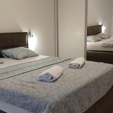Apartman R&R,3 Room Apartman In The Center Šibenik Extérieur photo